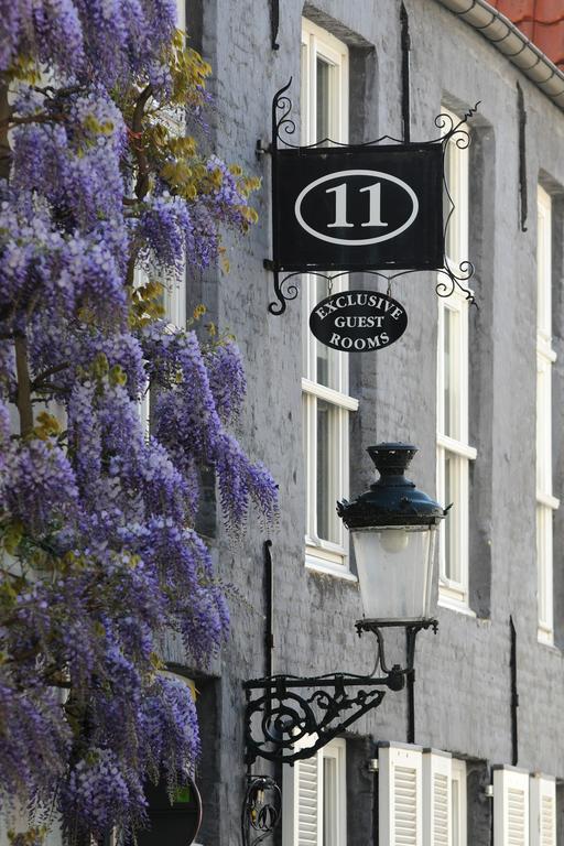 Number 11 Exclusive Guest house